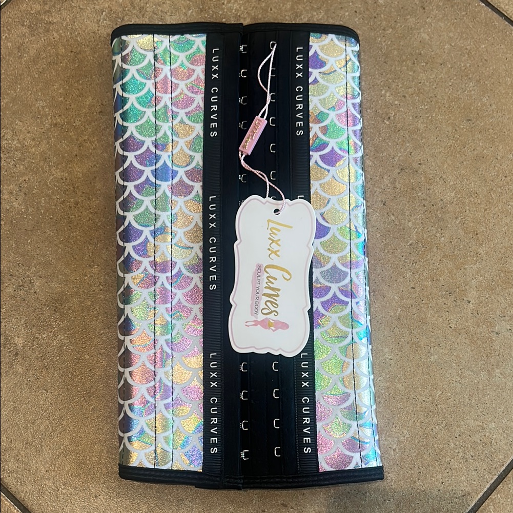 Brand New In Package Luxx Curves Waist Trainer Size 3xl Medium Torso